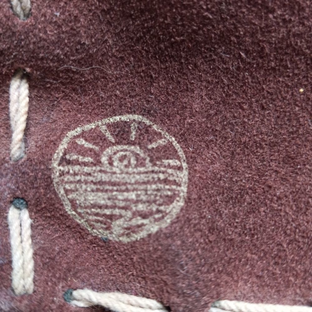 Tribu Small Crossbody Messenger Bag - Picture 7 of 7